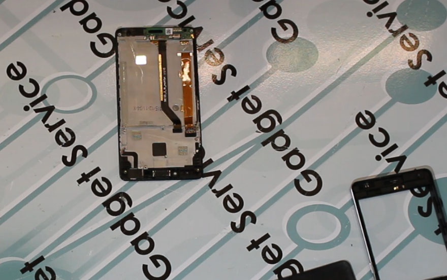 разбит экран Lenovo Vibe P1m