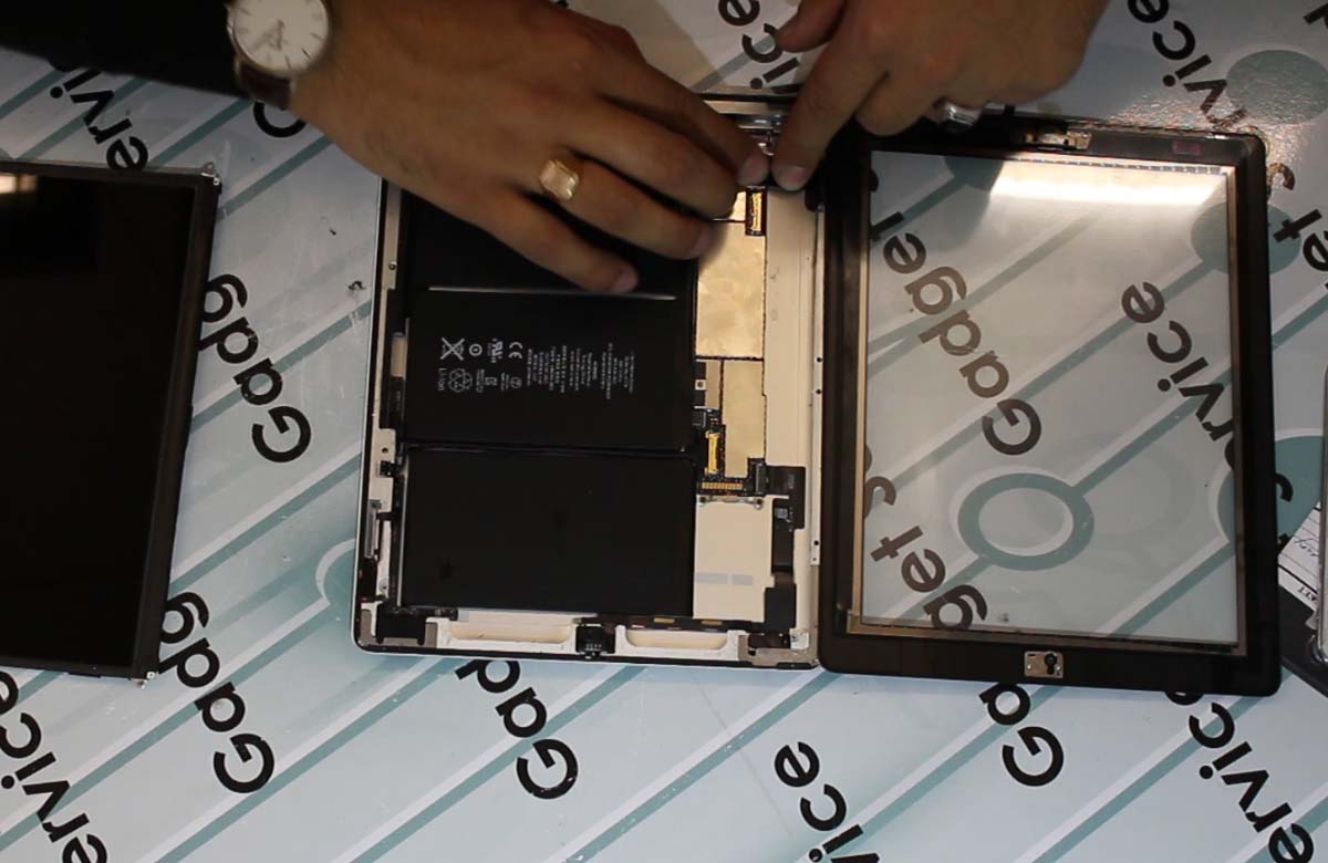 замена сенсорного стекла iPad 2 в Минске