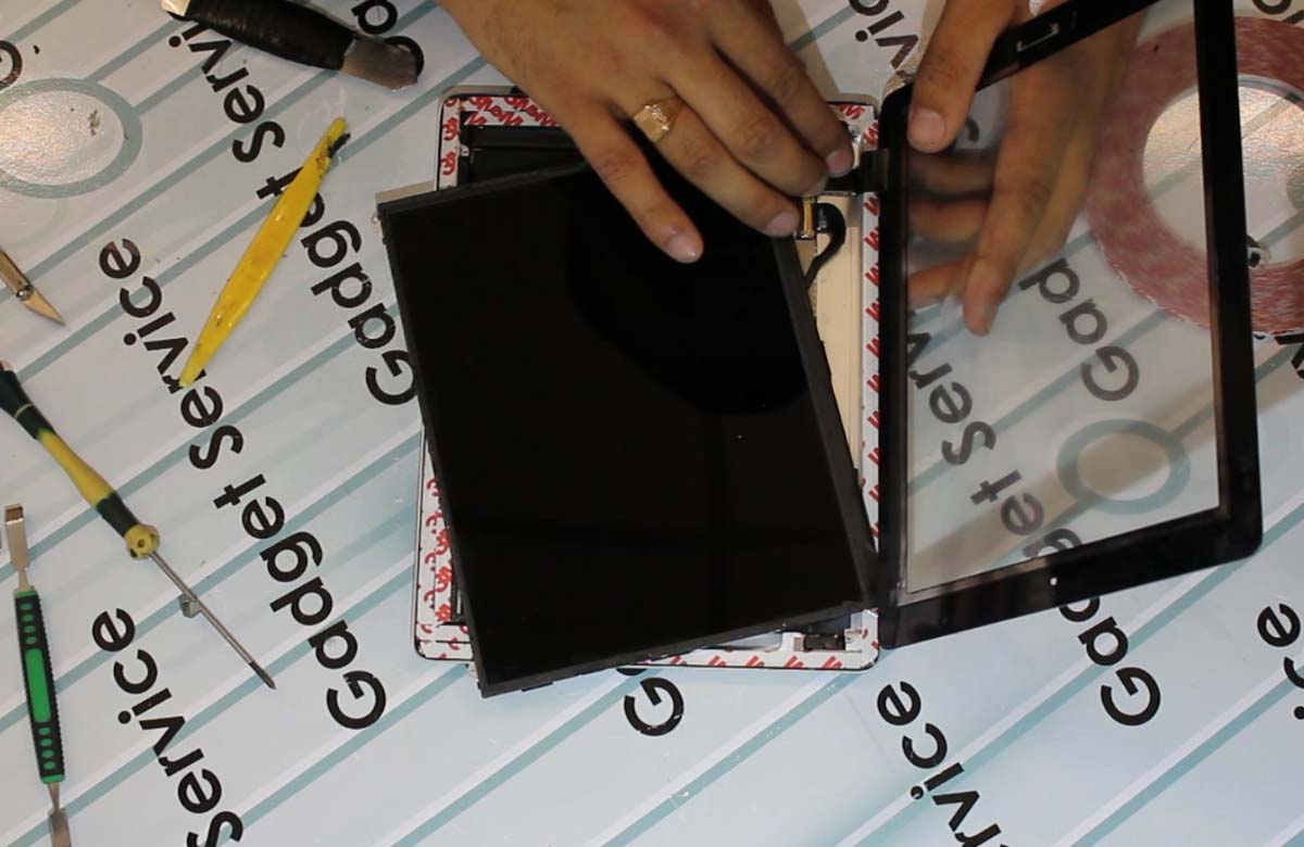замена дисплея iPad 2