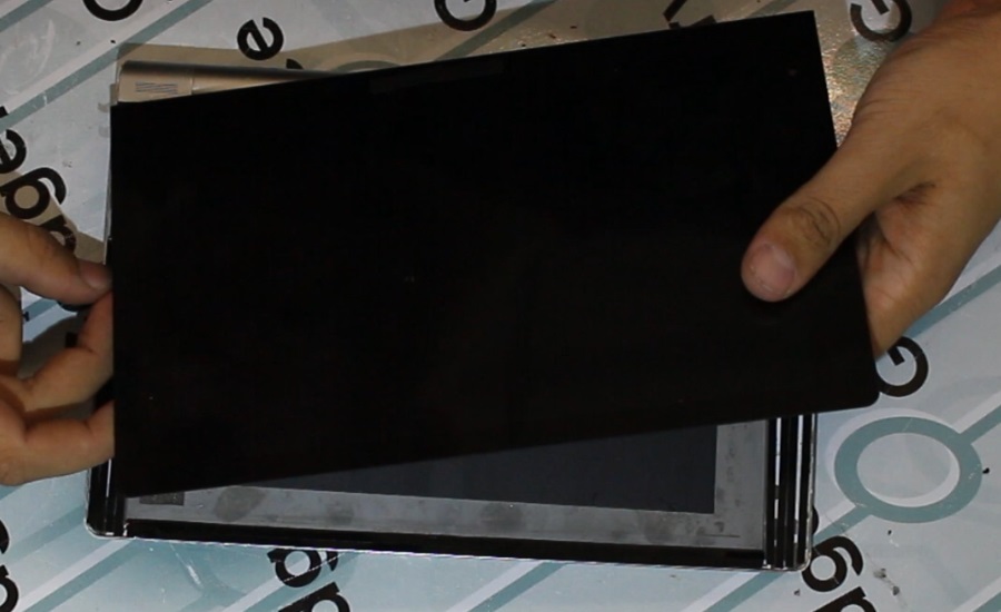 замена экрана Lenovo Yoga B8000
